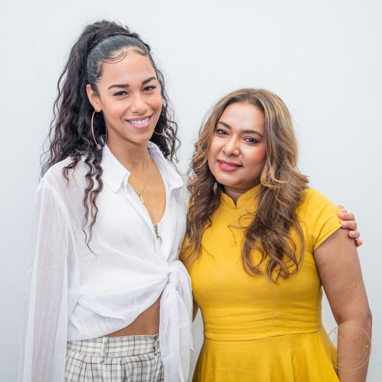 Read more about the article Natalie La Rose visits First Lady Mellisa Santokhi-Seenacherry